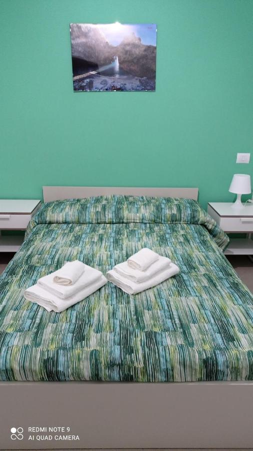 סן ניקולה ארצ'לה B&B Vannefora חדר תמונה